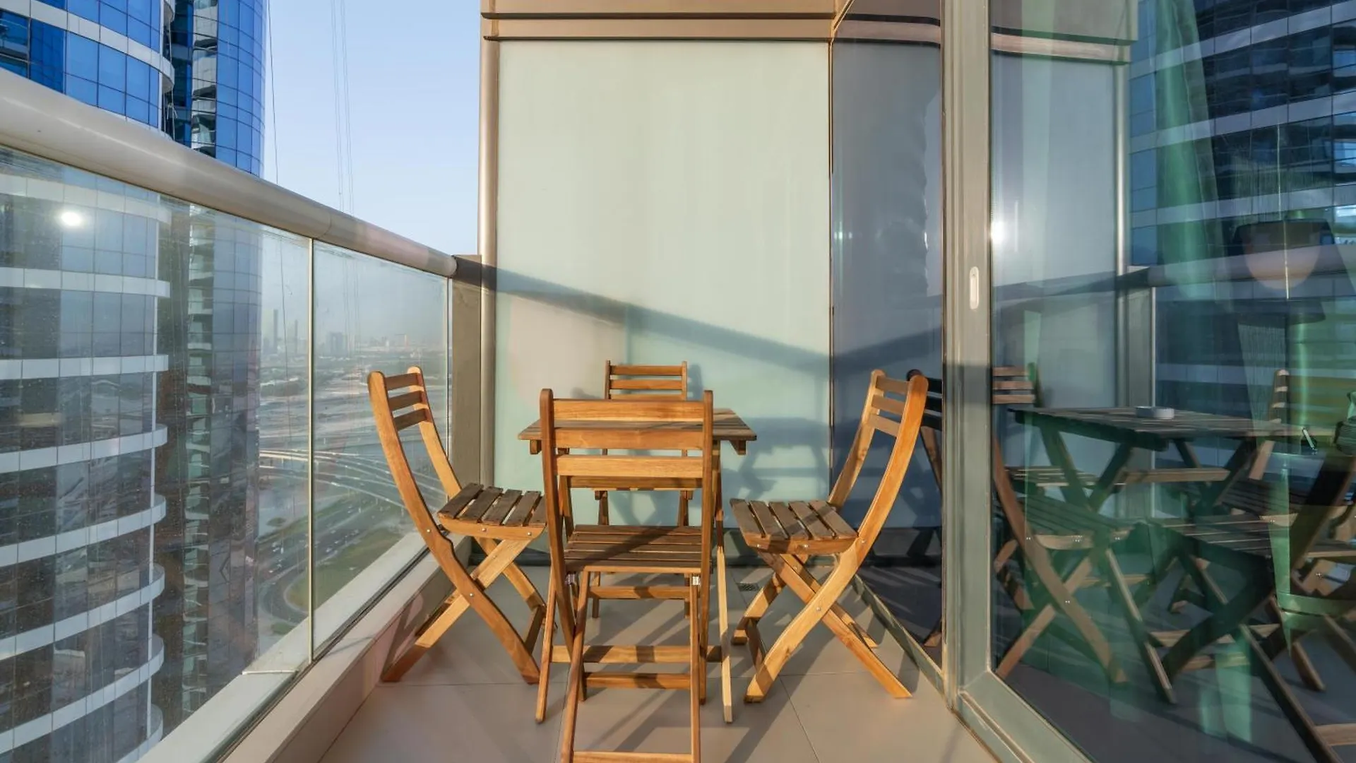 Damac Paramount Tower Burj Views Dubai
