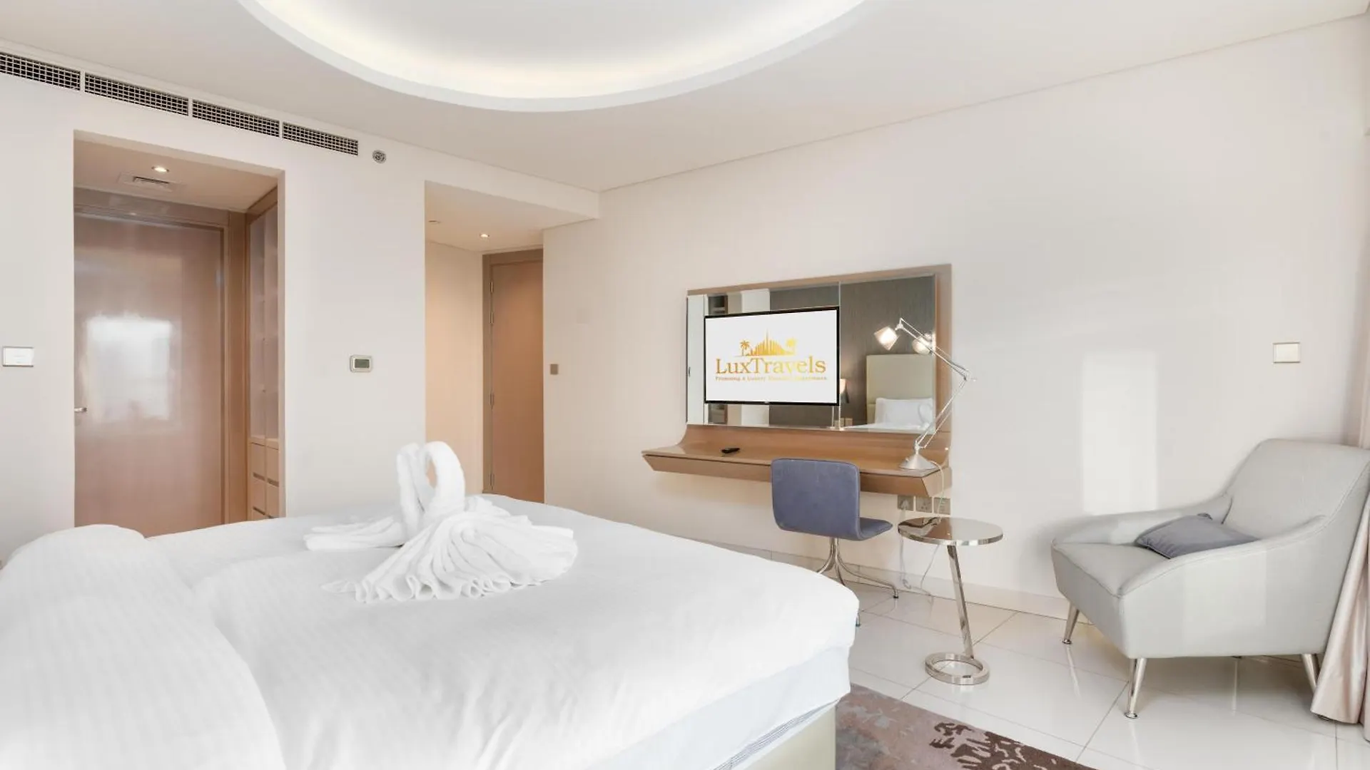 Apartment Damac Paramount Tower Burj Views Dubai
