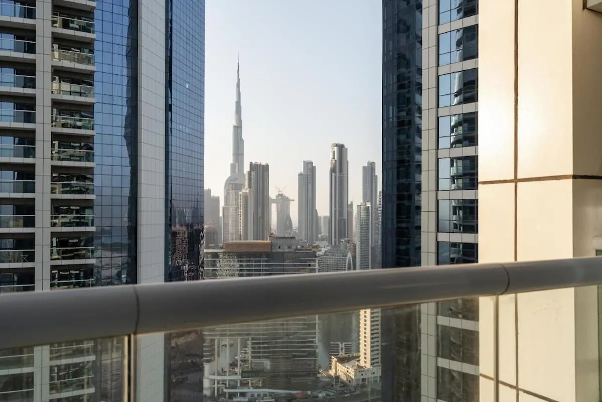 Damac Paramount Tower Burj Views Dubai